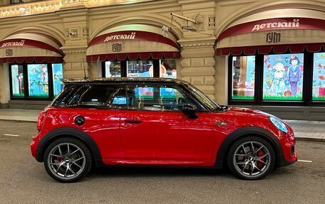 MINI Hatch, 2016 год, 2 100 000 рублей, 3 фотография