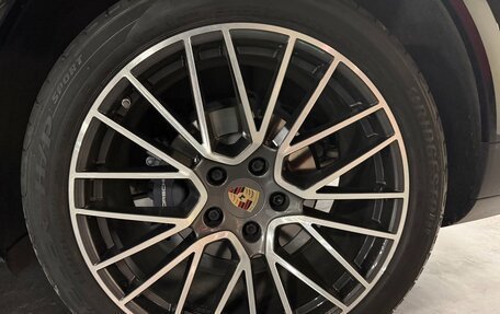 Porsche Cayenne III, 2022 год, 9 800 000 рублей, 23 фотография