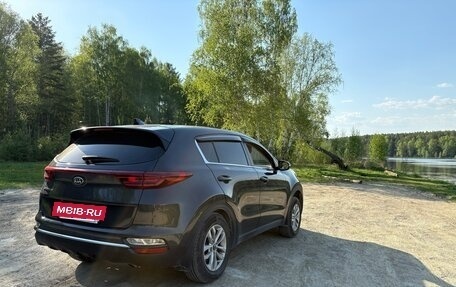 KIA Sportage IV рестайлинг, 2020 год, 2 250 000 рублей, 3 фотография