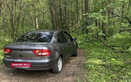 Renault Megane II, 2003 год, 450 000 рублей, 2 фотография