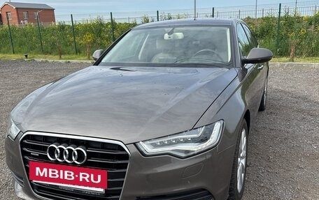 Audi A6, 2012 год, 1 750 000 рублей, 13 фотография