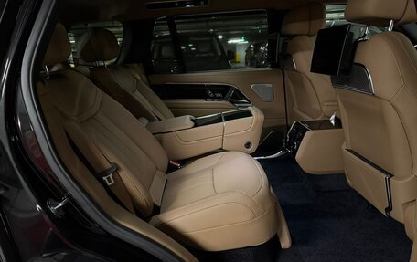 Land Rover Range Rover IV рестайлинг, 2025 год, 26 970 000 рублей, 31 фотография