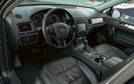 Volkswagen Touareg III, 2012 год, 1 795 000 рублей, 13 фотография