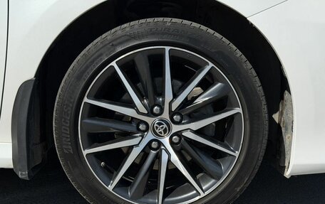 Toyota Camry, 2021 год, 3 350 000 рублей, 8 фотография