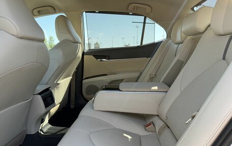 Toyota Camry, 2021 год, 3 350 000 рублей, 31 фотография