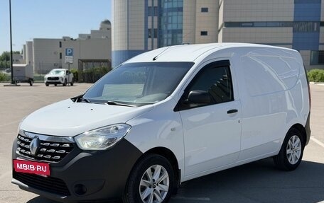Renault Dokker, 2018 год, 1 240 000 рублей, 3 фотография