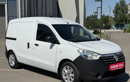 Renault Dokker, 2018 год, 1 240 000 рублей, 7 фотография