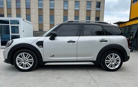 MINI Countryman II (F60), 2023 год, 3 100 000 рублей, 3 фотография