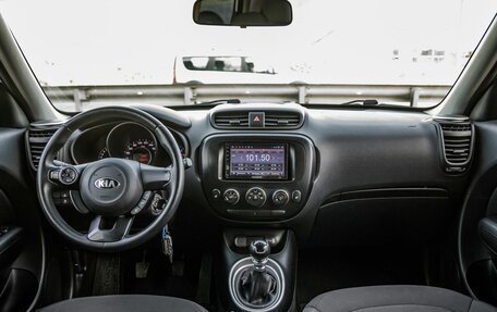 KIA Soul II рестайлинг, 2014 год, 1 148 000 рублей, 13 фотография