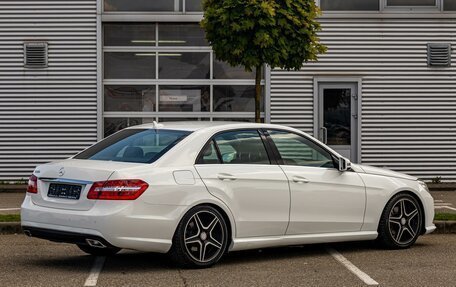 Mercedes-Benz E-Класс, 2013 год, 1 595 000 рублей, 6 фотография