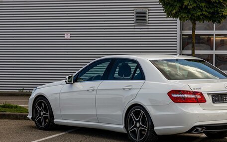 Mercedes-Benz E-Класс, 2013 год, 1 595 000 рублей, 8 фотография