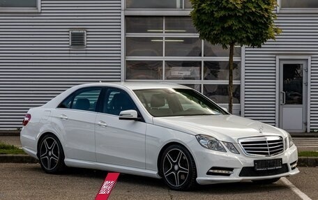 Mercedes-Benz E-Класс, 2013 год, 1 595 000 рублей, 3 фотография