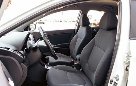 Hyundai Solaris II рестайлинг, 2011 год, 795 000 рублей, 11 фотография