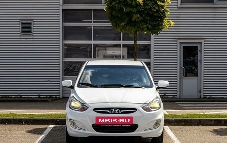Hyundai Solaris II рестайлинг, 2011 год, 795 000 рублей, 2 фотография