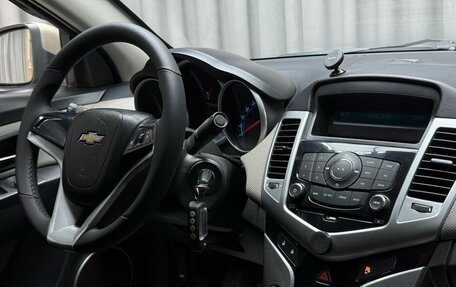 Chevrolet Cruze II, 2011 год, 649 000 рублей, 11 фотография