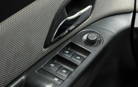 Chevrolet Cruze II, 2011 год, 649 000 рублей, 23 фотография