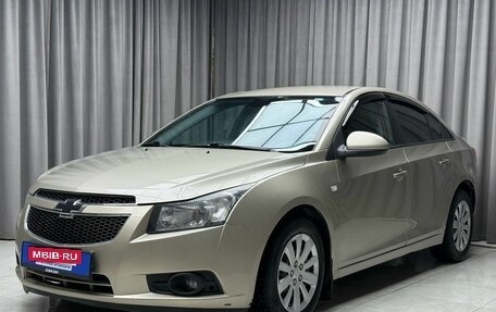Chevrolet Cruze II, 2011 год, 649 000 рублей, 3 фотография