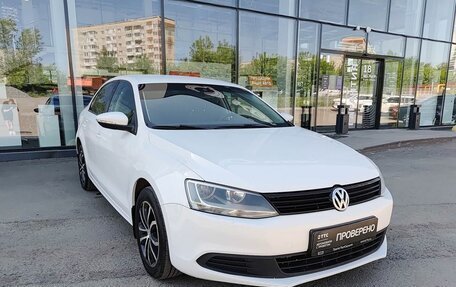 Volkswagen Jetta VI, 2014 год, 909 800 рублей, 3 фотография