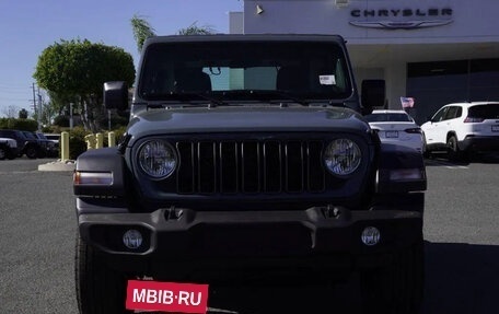 Jeep Wrangler, 2026 год, 4 499 000 рублей, 19 фотография