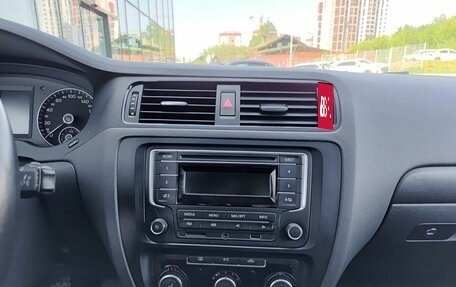 Volkswagen Jetta VI, 2014 год, 909 800 рублей, 18 фотография