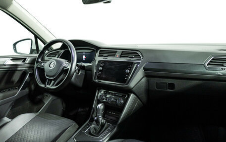 Volkswagen Tiguan II, 2017 год, 2 149 700 рублей, 9 фотография