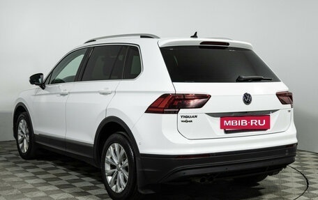 Volkswagen Tiguan II, 2017 год, 2 149 700 рублей, 7 фотография
