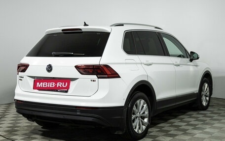 Volkswagen Tiguan II, 2017 год, 2 149 700 рублей, 5 фотография