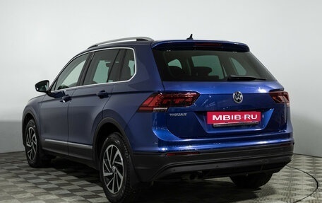 Volkswagen Tiguan II, 2018 год, 1 999 700 рублей, 7 фотография
