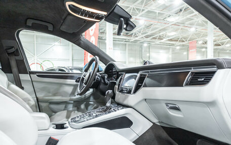 Porsche Macan I рестайлинг, 2016 год, 4 740 000 рублей, 25 фотография