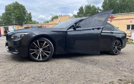 BMW 7 серия, 2013 год, 2 345 000 рублей, 3 фотография