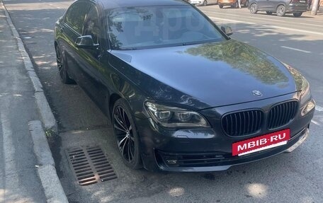 BMW 7 серия, 2013 год, 2 345 000 рублей, 2 фотография