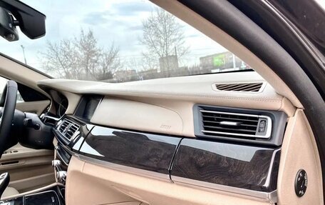 BMW 7 серия, 2013 год, 2 345 000 рублей, 15 фотография