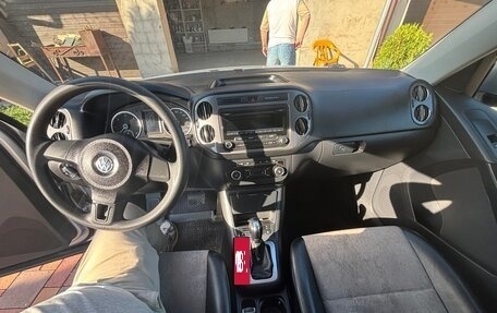 Volkswagen Tiguan I, 2012 год, 1 300 000 рублей, 6 фотография