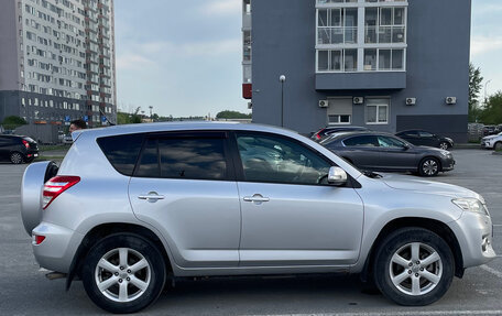 Toyota RAV4, 2010 год, 1 670 000 рублей, 8 фотография
