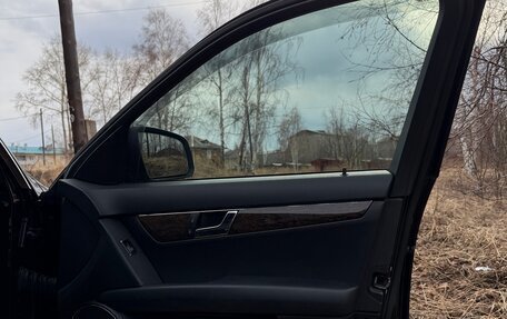 Mercedes-Benz C-Класс, 2008 год, 1 180 000 рублей, 29 фотография