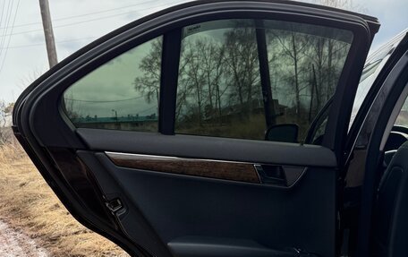 Mercedes-Benz C-Класс, 2008 год, 1 180 000 рублей, 32 фотография