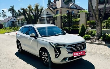 Haval Jolion, 2023 год, 1 370 000 рублей, 3 фотография