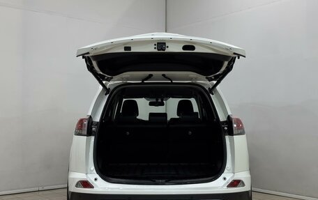 Toyota RAV4, 2017 год, 2 649 000 рублей, 5 фотография