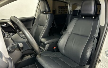 Toyota RAV4, 2017 год, 2 649 000 рублей, 29 фотография