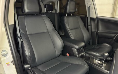 Toyota RAV4, 2017 год, 2 649 000 рублей, 32 фотография