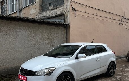 KIA cee'd I рестайлинг, 2011 год, 850 000 рублей, 1 фотография