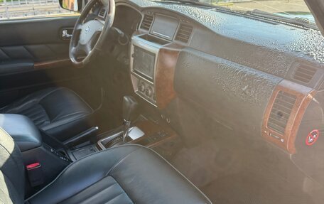 Nissan Patrol, 2006 год, 1 500 000 рублей, 10 фотография