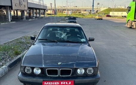 BMW 5 серия, 1995 год, 265 000 рублей, 2 фотография