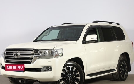 Toyota Land Cruiser 200, 2018 год, 73 000 000 рублей, 4 фотография