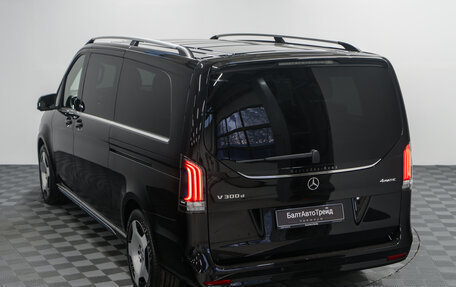 Mercedes-Benz V-Класс, 2026 год, 14 490 000 рублей, 31 фотография