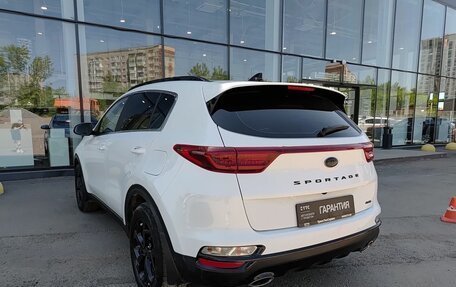 KIA Sportage IV рестайлинг, 2021 год, 2 799 800 рублей, 8 фотография