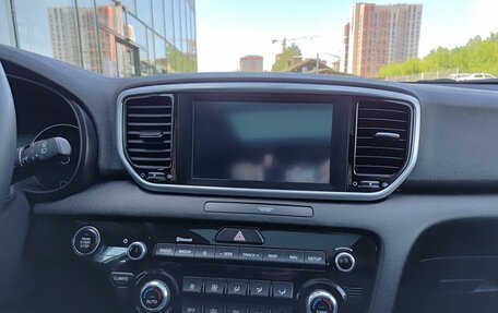 KIA Sportage IV рестайлинг, 2021 год, 2 799 800 рублей, 18 фотография