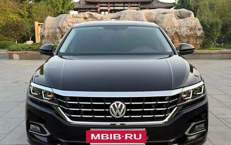 Volkswagen Passat B8 рестайлинг, 2020 год, 1 783 500 рублей, 2 фотография