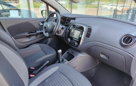 Renault Kaptur I рестайлинг, 2017 год, 1 699 800 рублей, 13 фотография