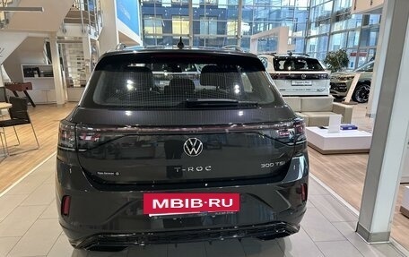 Volkswagen T-Roc I, 2025 год, 3 895 000 рублей, 6 фотография